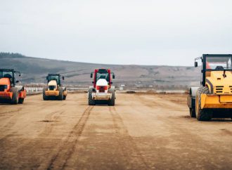 Korzyści z geowłókniny drogowej i geowłókniny dla projektów inżynierii lądowej