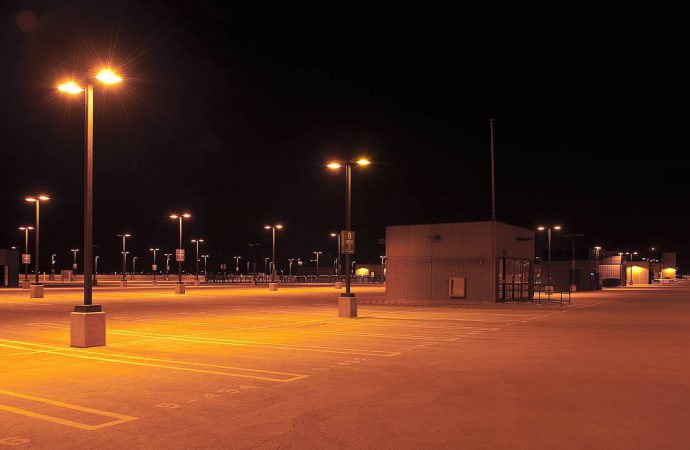 Lampy uliczne LED: Jakie korzyści przynoszą i dlaczego warto je stosować?